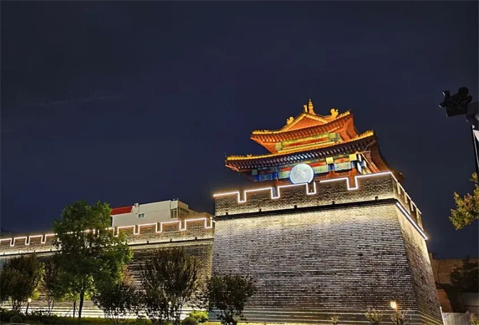 邓州市:点亮民心路 照亮古城夜 邓州市:点亮民心路 照亮古城夜