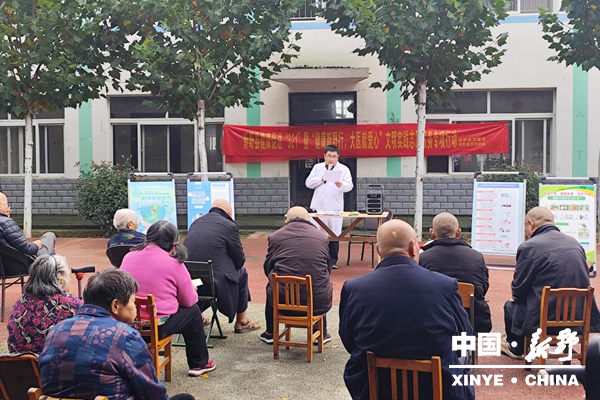 县疾控中心开展健康科普知识宣传进乡村活动