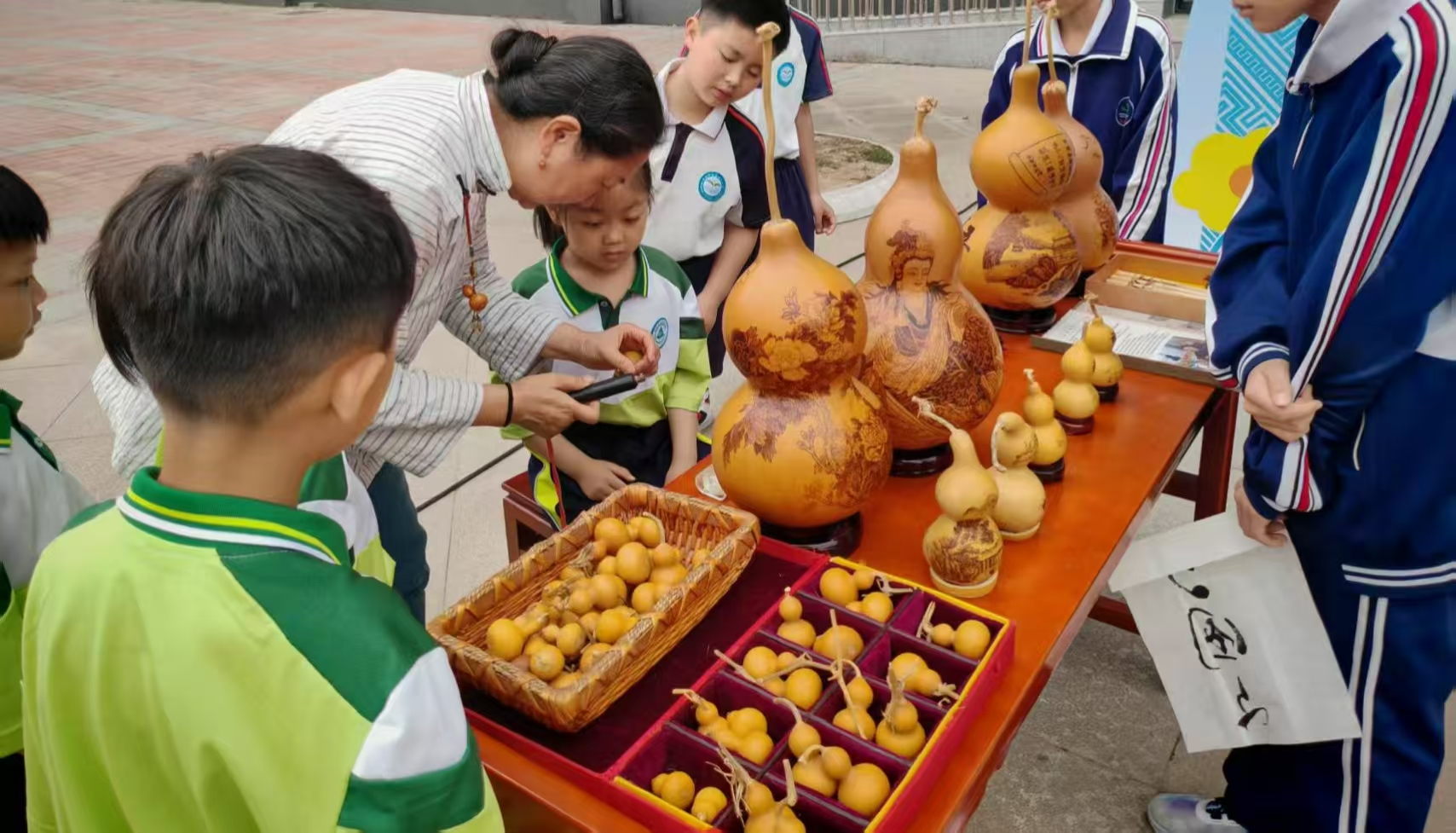 南阳市宛城区文化馆  开展2025年文化馆服务宣传周暨第十五个全民艺术普及周活动