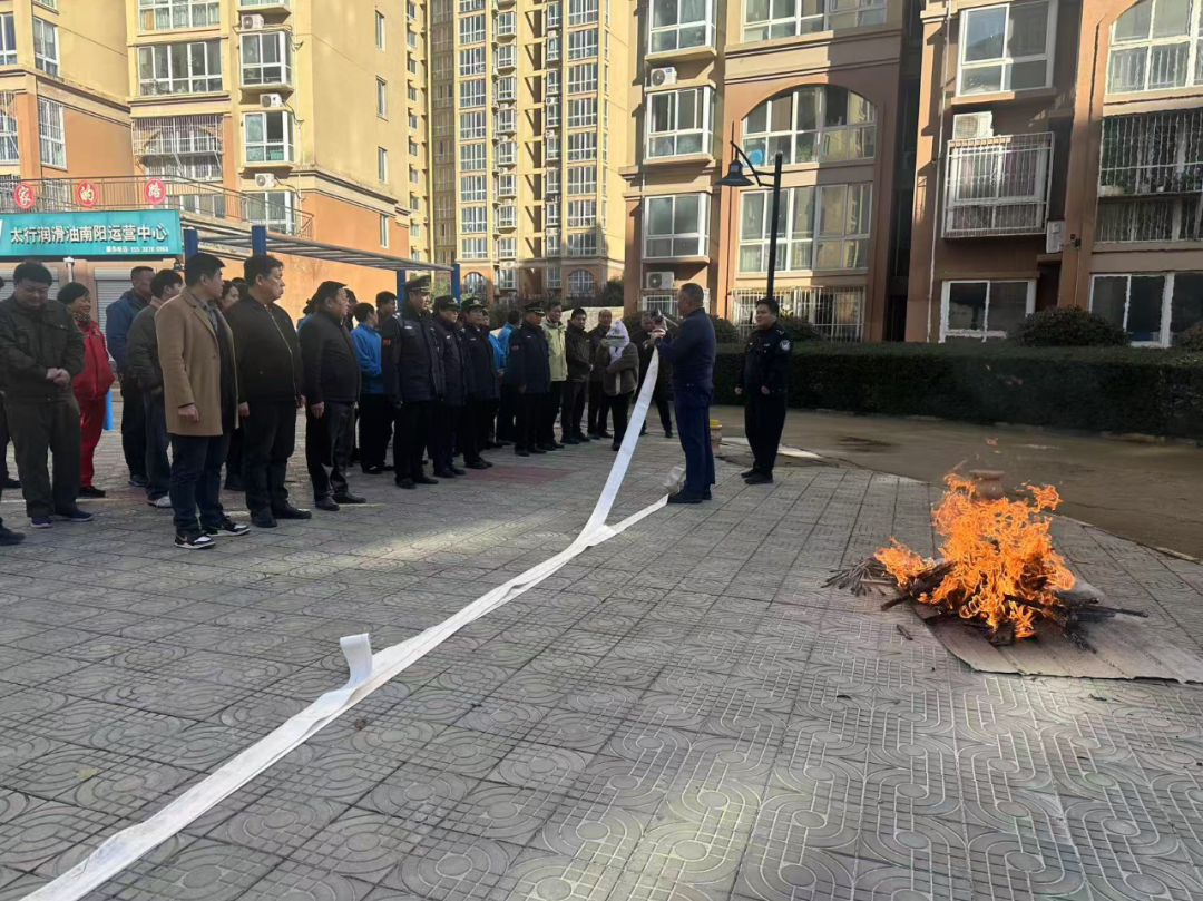 宛城区五里堡街道组织开展企业消防安全培训及消防业务技能培训活动
