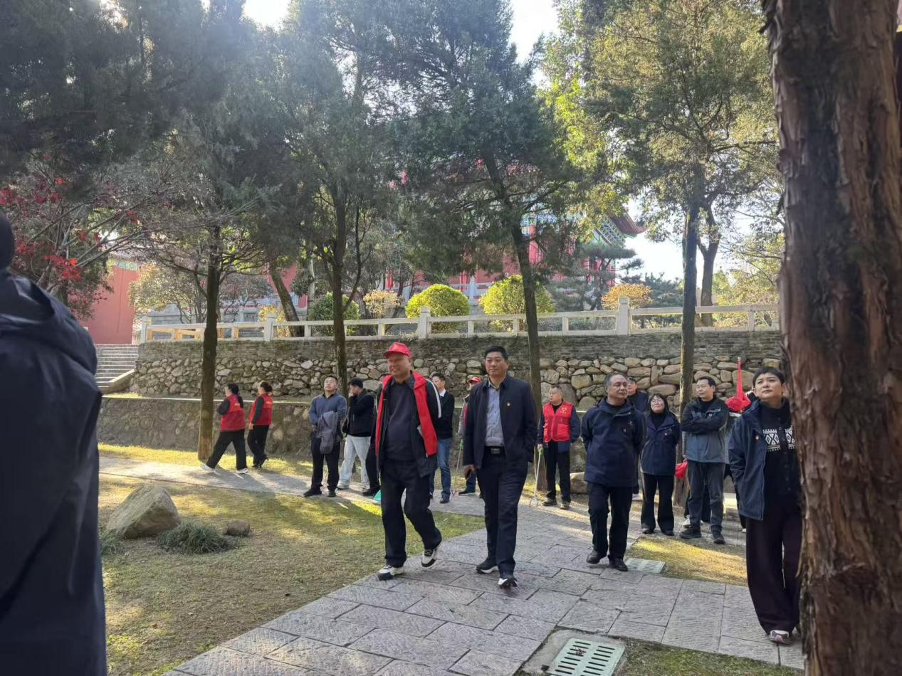 红脉润桐柏  淮源承初心 ----龙潭河景区红色教育活动赋能党建融合发展