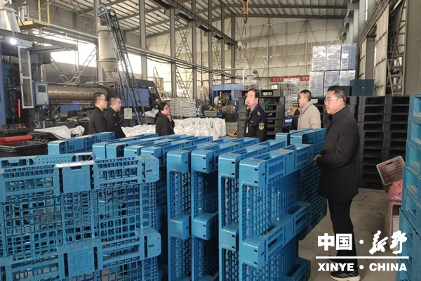 溧河铺镇开展安全生产检查  筑牢企业安全防线