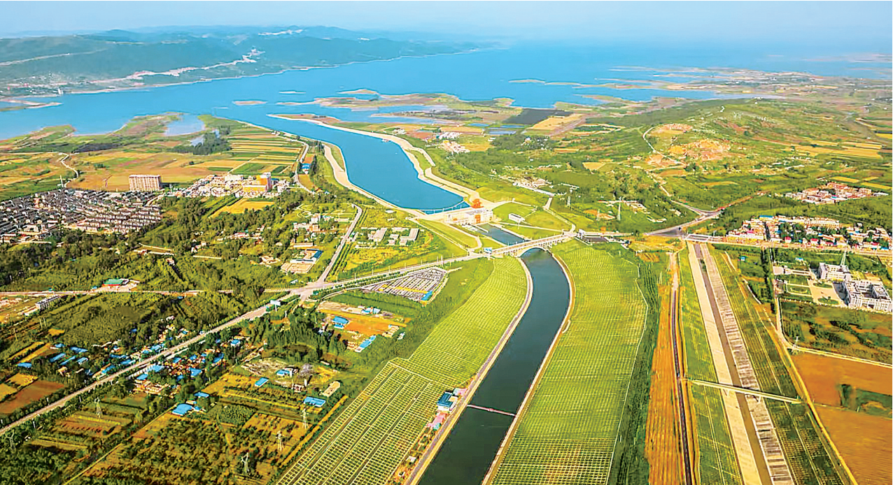 南阳市七届人大二次会议胜利闭幕