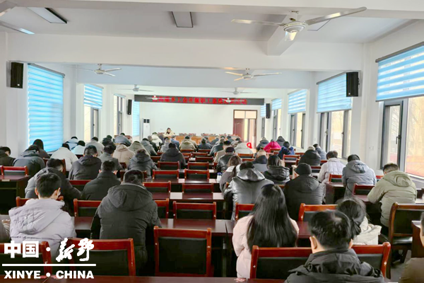 前高庙乡工会开展职工素质培训活动