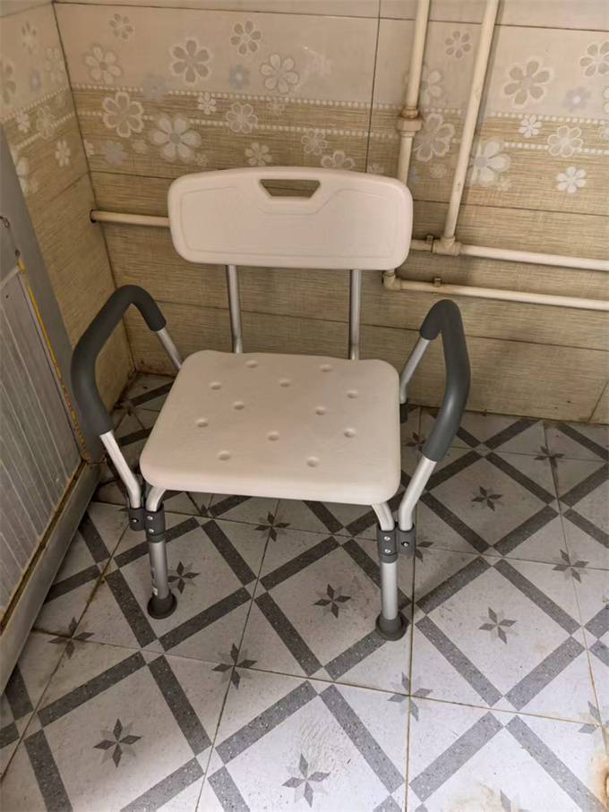 适老焕新“豫”清单｜南阳内乡：“一扫可知”的适老化改造，让养老生活更美好