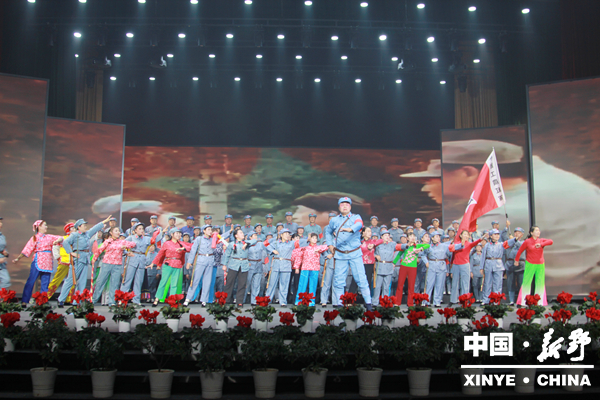 新野县老干部大学2025年度学习成果展示汇报演出成功举办