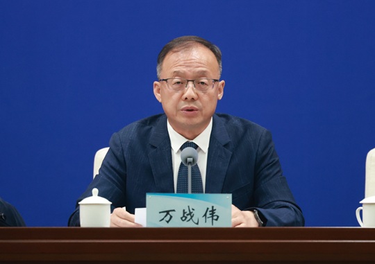 河南省高质量完成“十四五”规划系列主题新闻发布会（第一场）