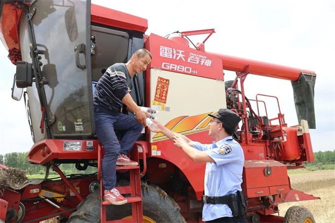 庆祝第六个中国人民警察节，南阳市举行新闻发布会！