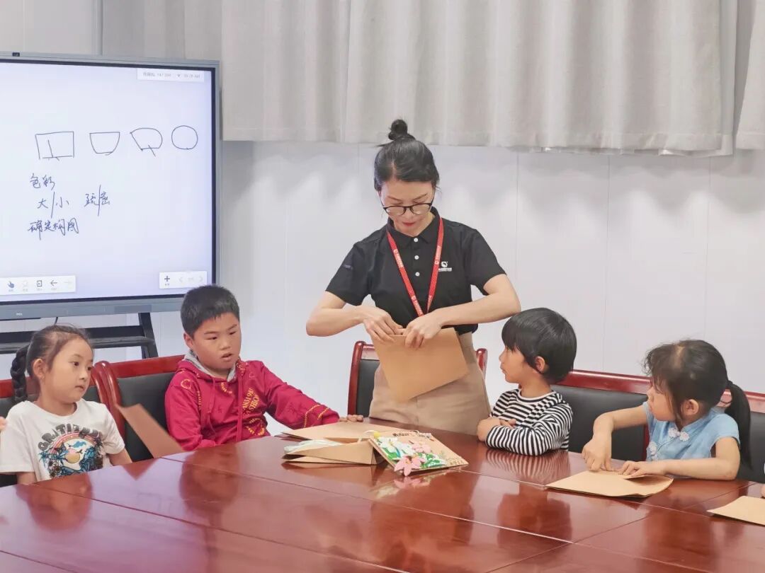 文化唐州“艺”起来 | 母亲节美术公益课圆满落幕