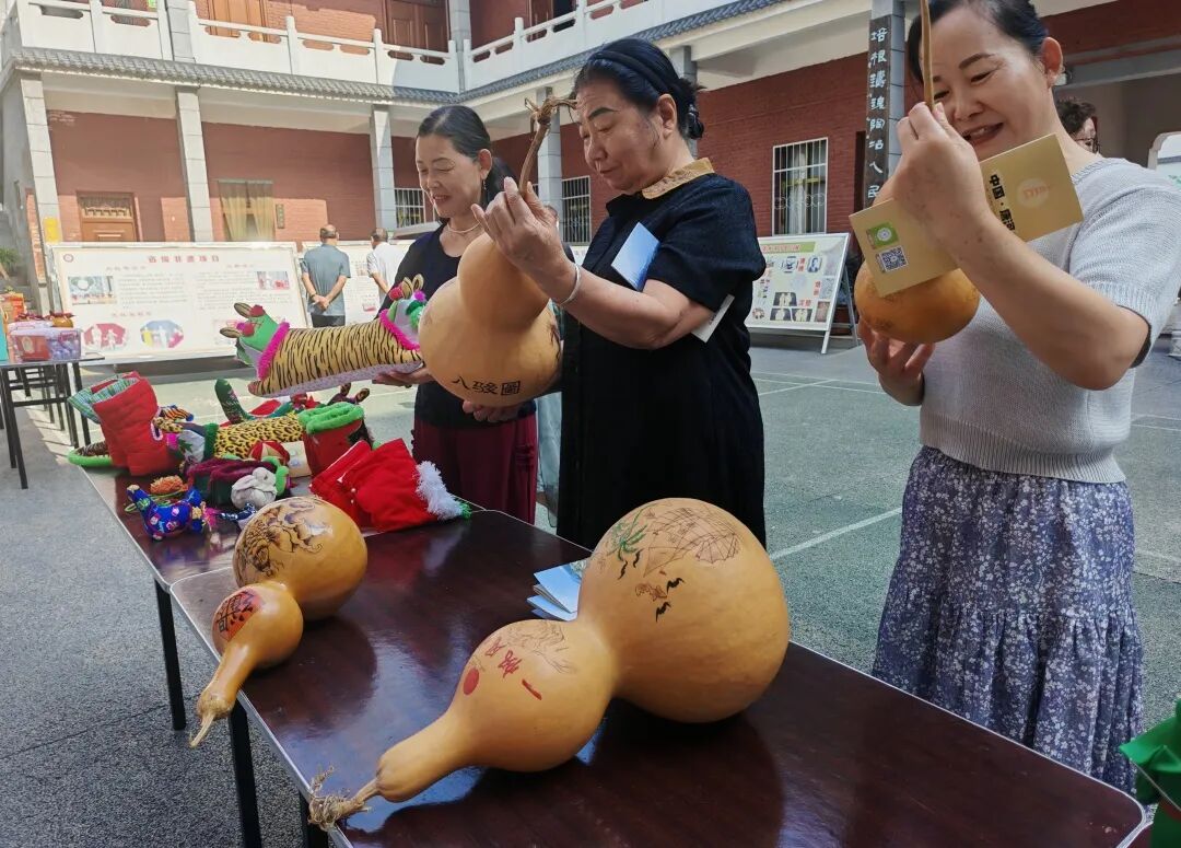 唐河县文化馆文化和自然遗产日活动：“融入现代生活——非遗正青春”