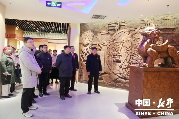 法治润师魂 护航育新苗——县人民法院举办2026年第一次法院公众开放日活动