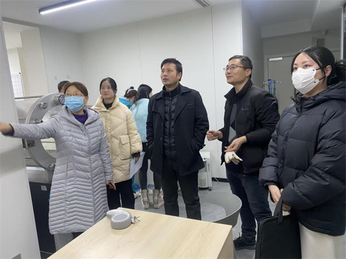 南阳市生态环境局到宛城区宠物医院开展辐射安全调研