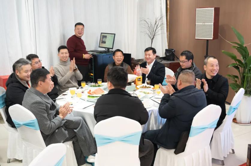 镇平县宝玉石协会 爱心公益基金拍卖会 圆满举办