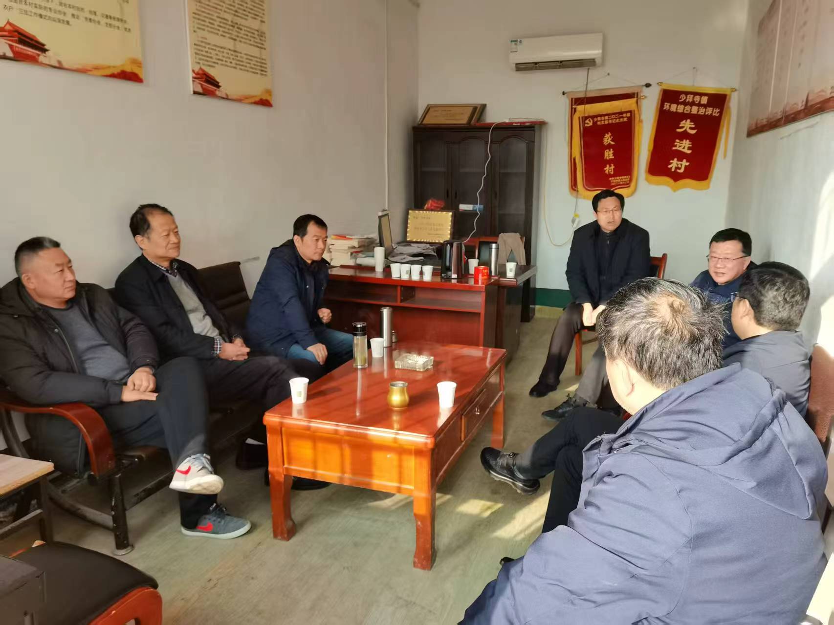 市国动办赴帮扶村开展新春走访慰问活动