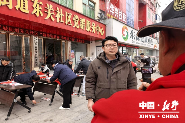 汉城街道春节见闻：社区群众点赞禁放新规“春节蓝”让年味更清新