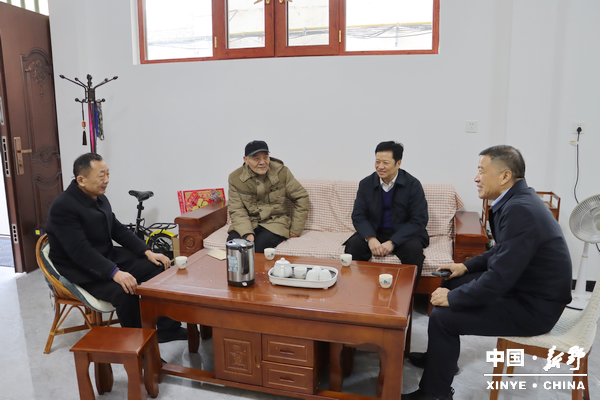 新野县“四家”班子开展2026年春节前夕走访慰问活动