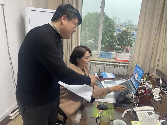 筑牢网络安全防线 守护数据安全底线