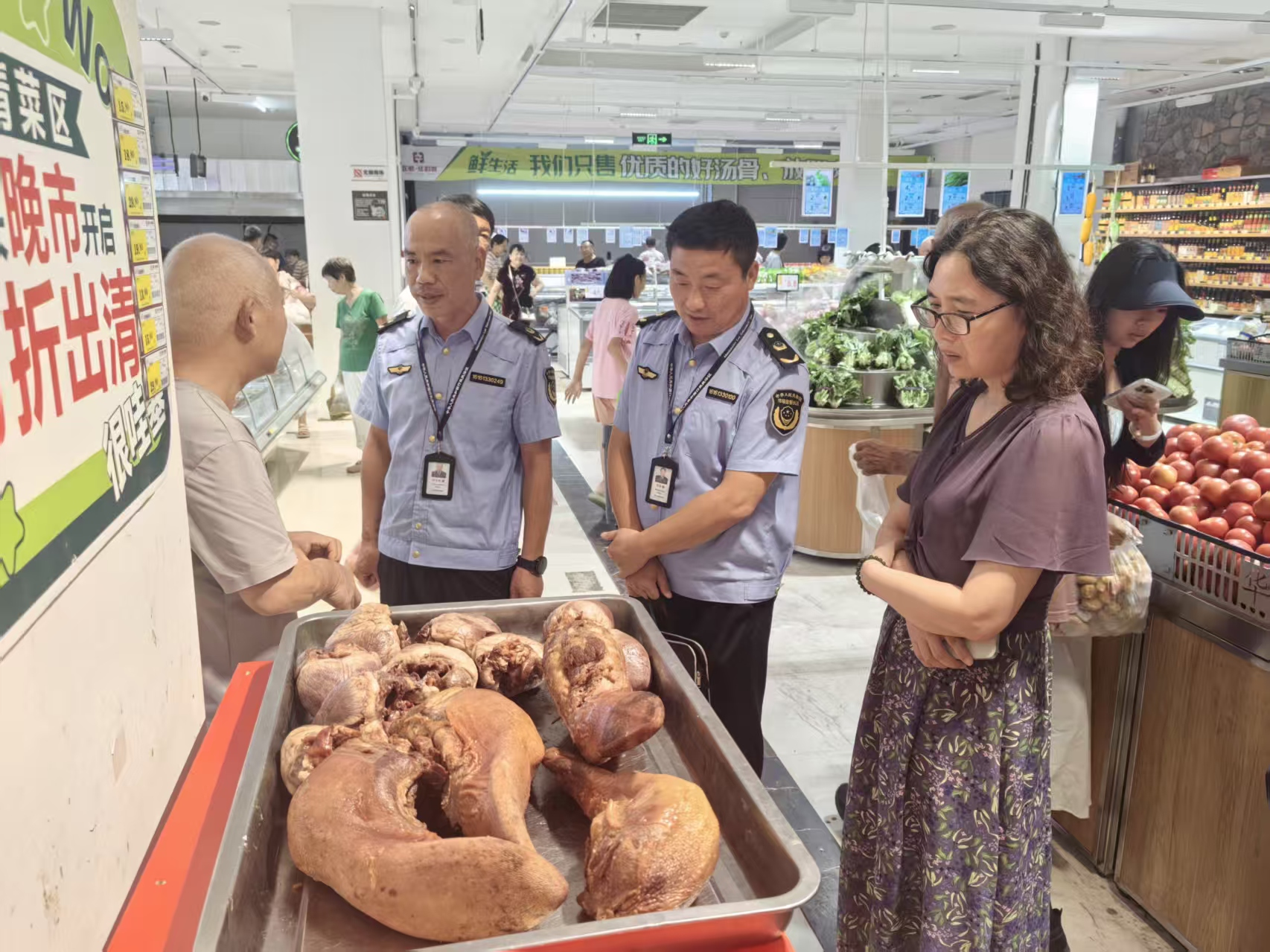 邓州市市场监督管理局开展农村假冒伪劣食品专项整治行动 邓州市市场监督管理局开展农村假冒伪劣食品专项整治行动