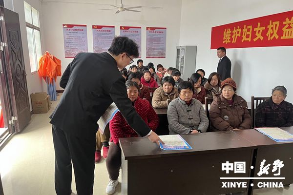 县人民法院上庄法庭法润巾帼心 春暖韩营村