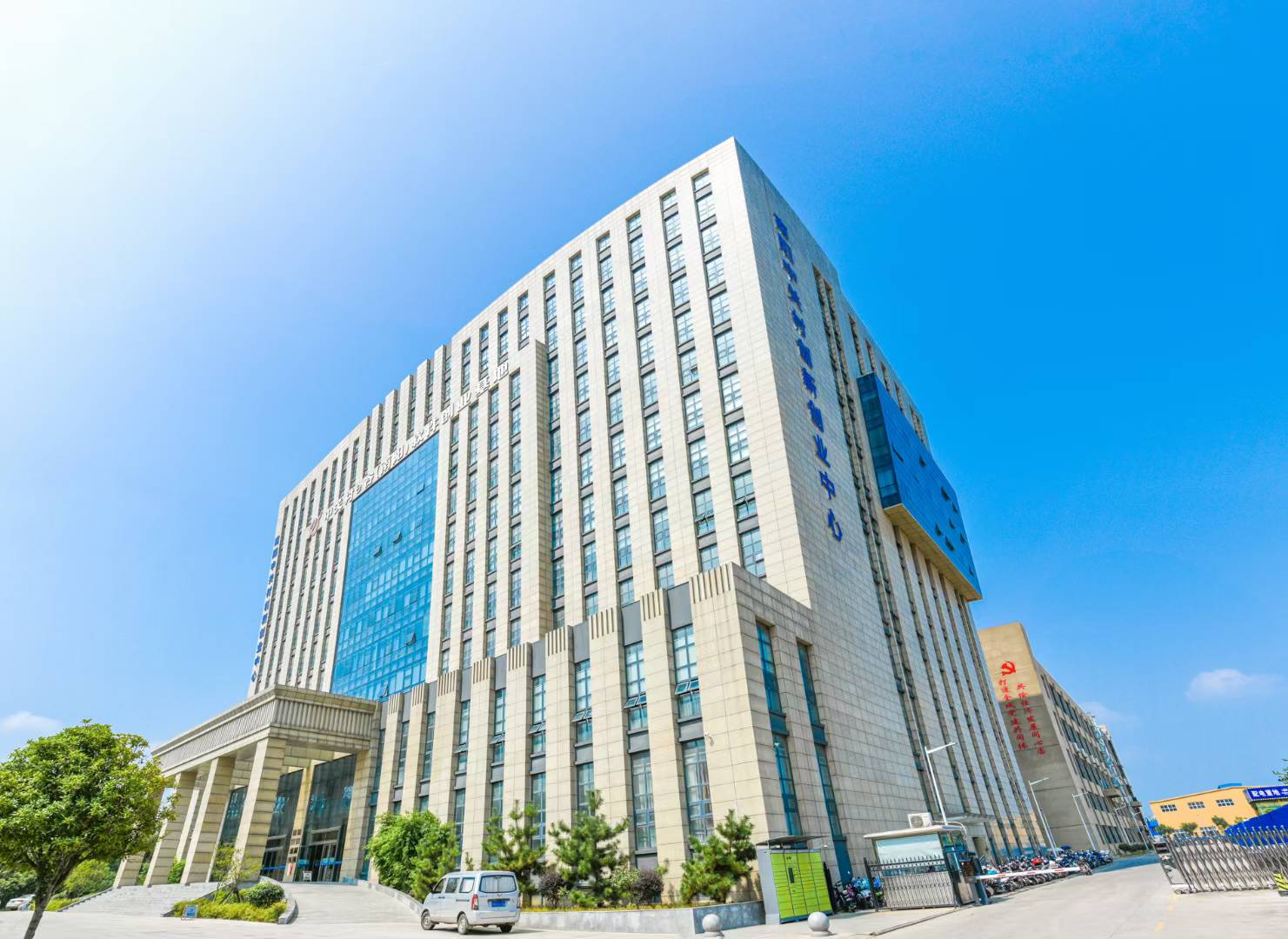 南阳高新区掠影