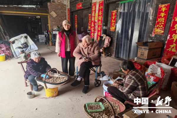 沙堰镇人大架起代表与群众连心桥