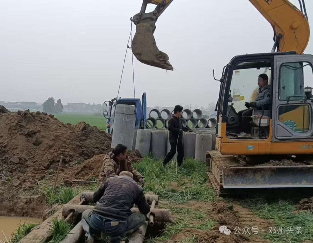 邓州市裴营乡：整修农田机井 筑牢春耕“丰收渠”