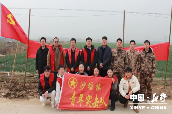 沙堰镇团委开展2026年义务植树志愿服务活动