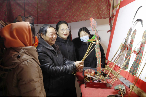 光影千年,匠心传承——走近桐柏皮影戏 光影千年,匠心传承——走近桐柏皮影戏