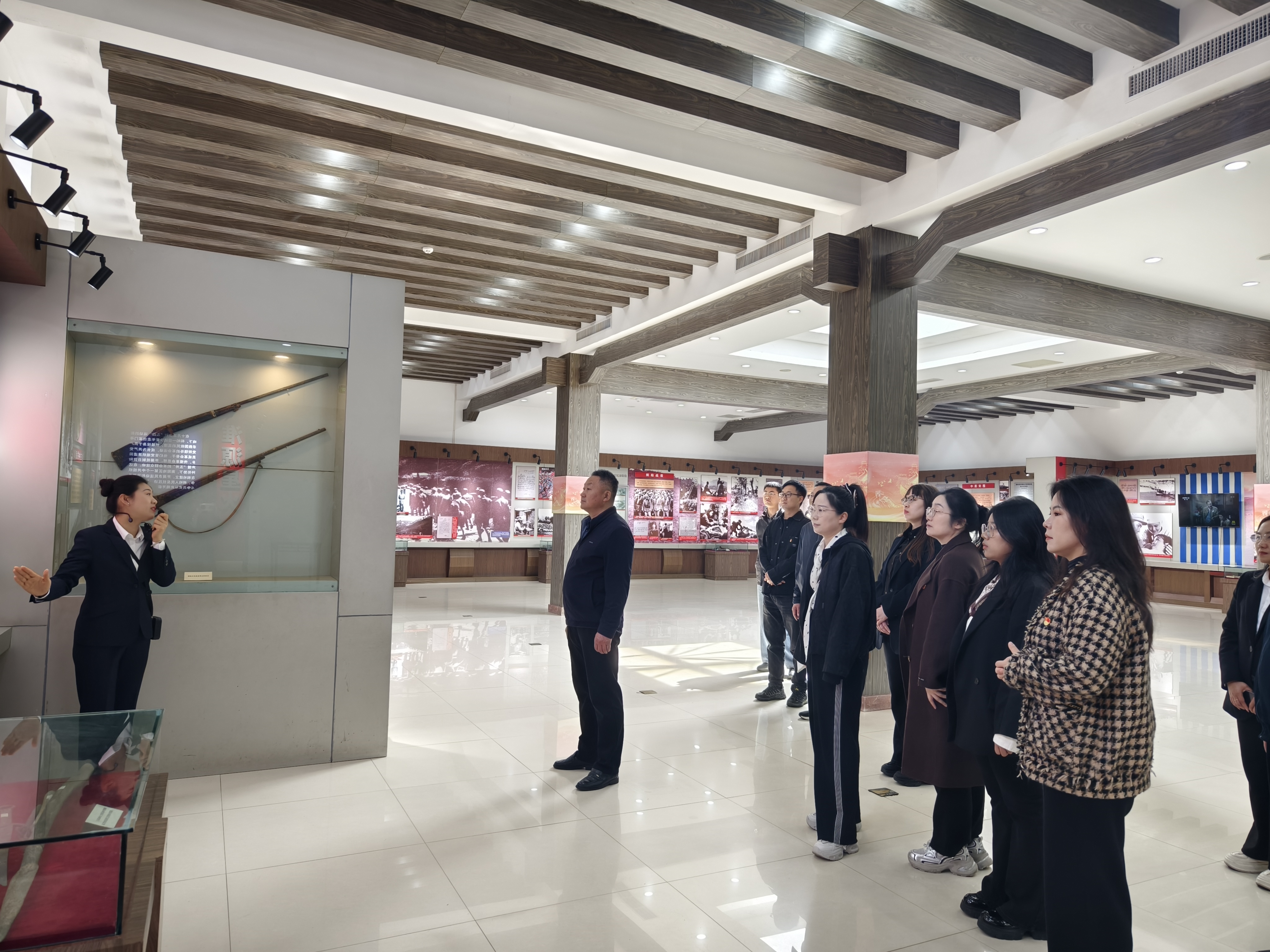 南阳市国动办开展清明节主题党日联建活动 追寻红色足迹 筑牢清廉根基 勇担国动使命 南阳市国动办开展清明节主题党日联建活动 追寻红色足迹 筑牢清廉根基 勇担国动使命