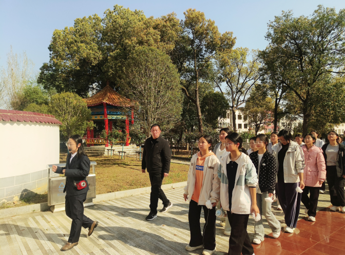 781151140385431 image.png