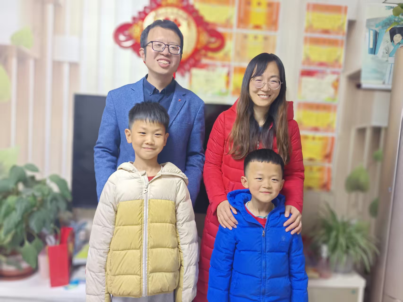 2246282996307406 2:王奇家庭.jpg