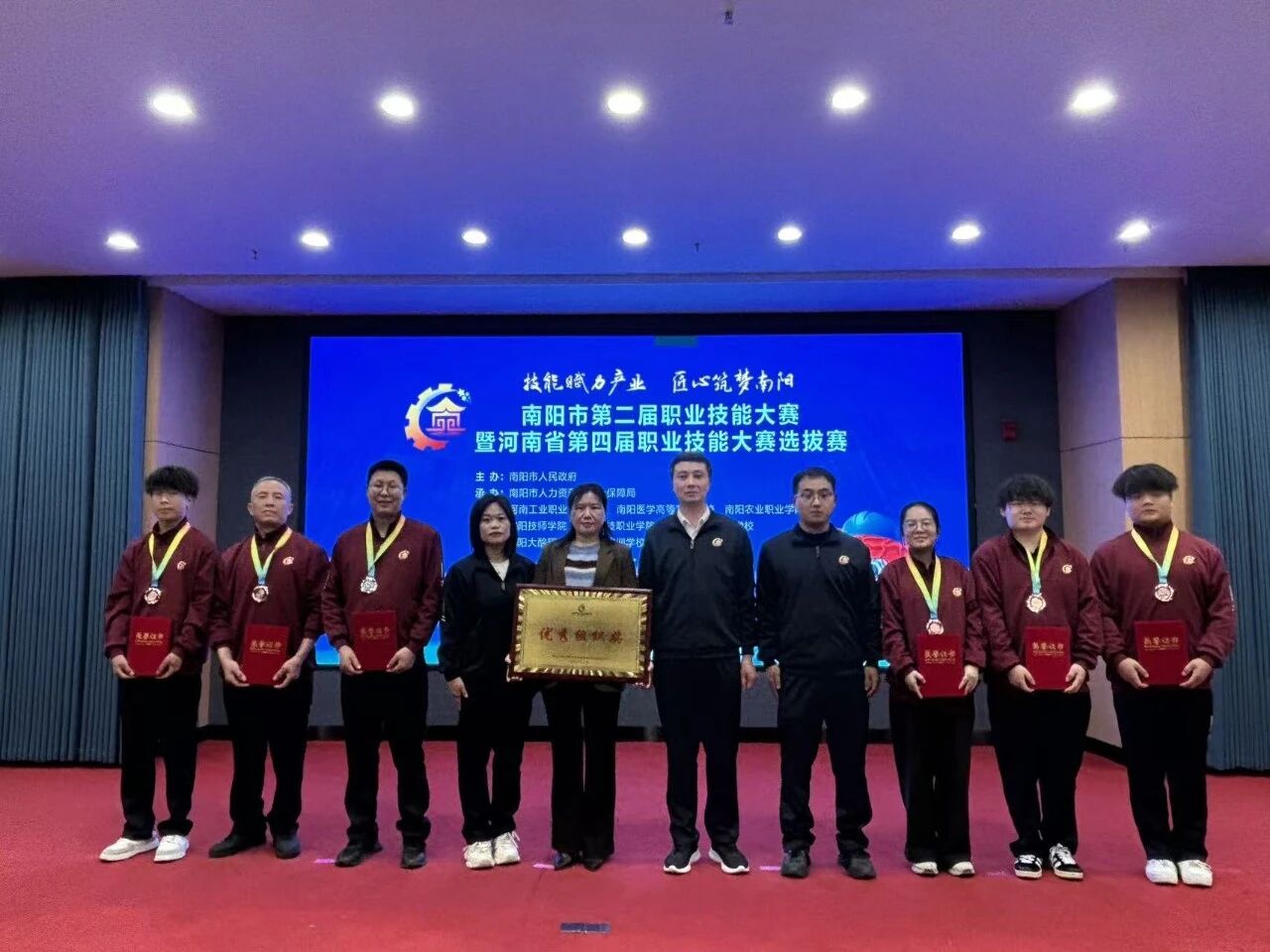 16973745426549458 25dd235681373f1225da86e814792402.jpg