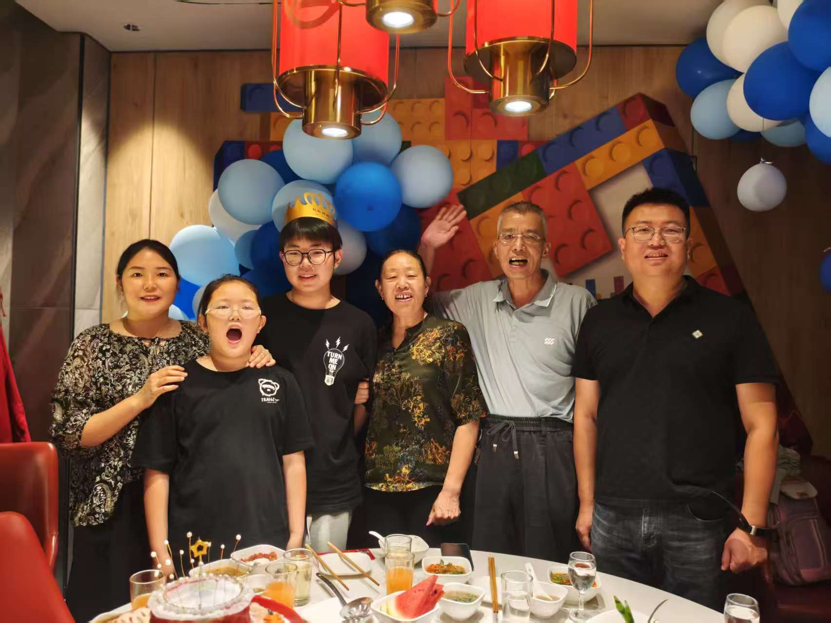 1218790206515461 1:王正苹家庭.jpg