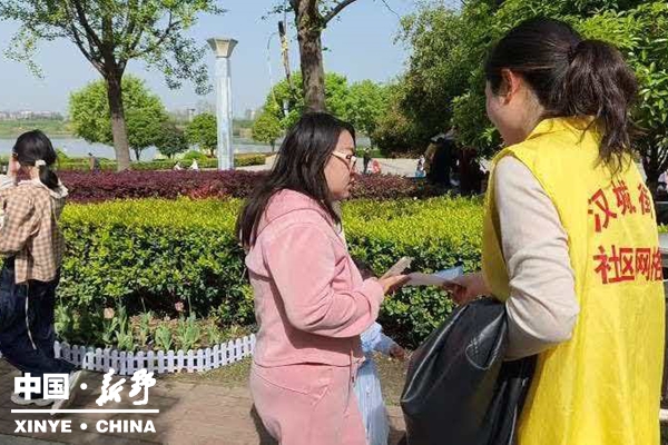 汉城街道：社区志愿者倾情服务景区 守护秩序筑牢反诈防线   
