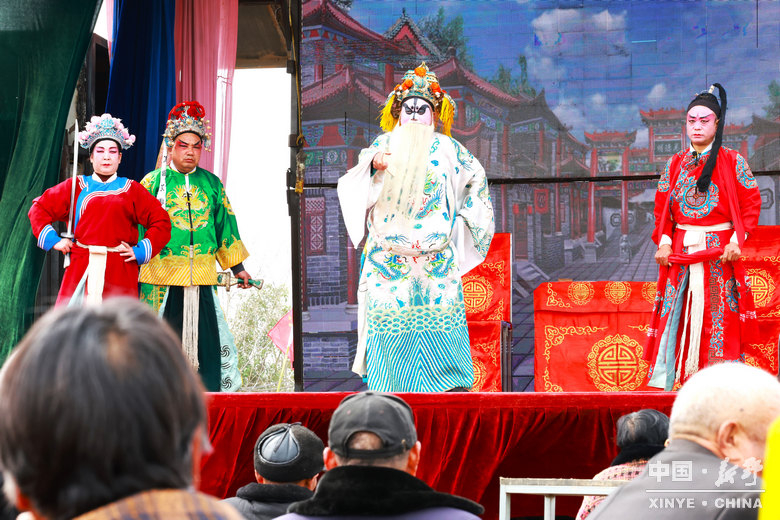 梨云漫野·雪染上庄 梨云漫野·雪染上庄