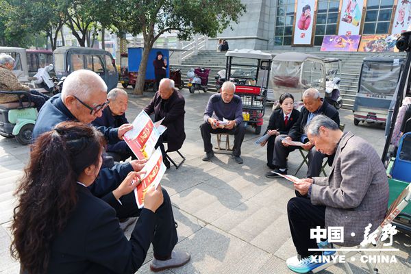 县人民法院开展全民国家安全教育日宣传活动 县人民法院开展全民国家安全教育日宣传活动