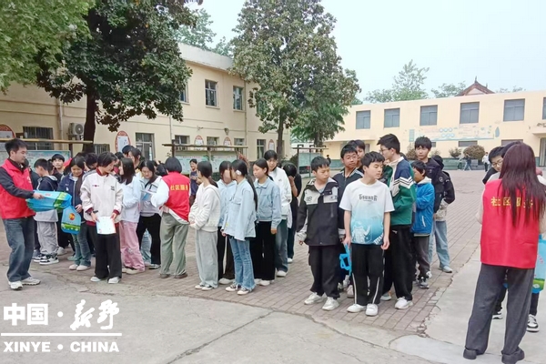 维护国家安全 共筑人民防线——县司法局多形式开展全民国家安全教育日宣传活动