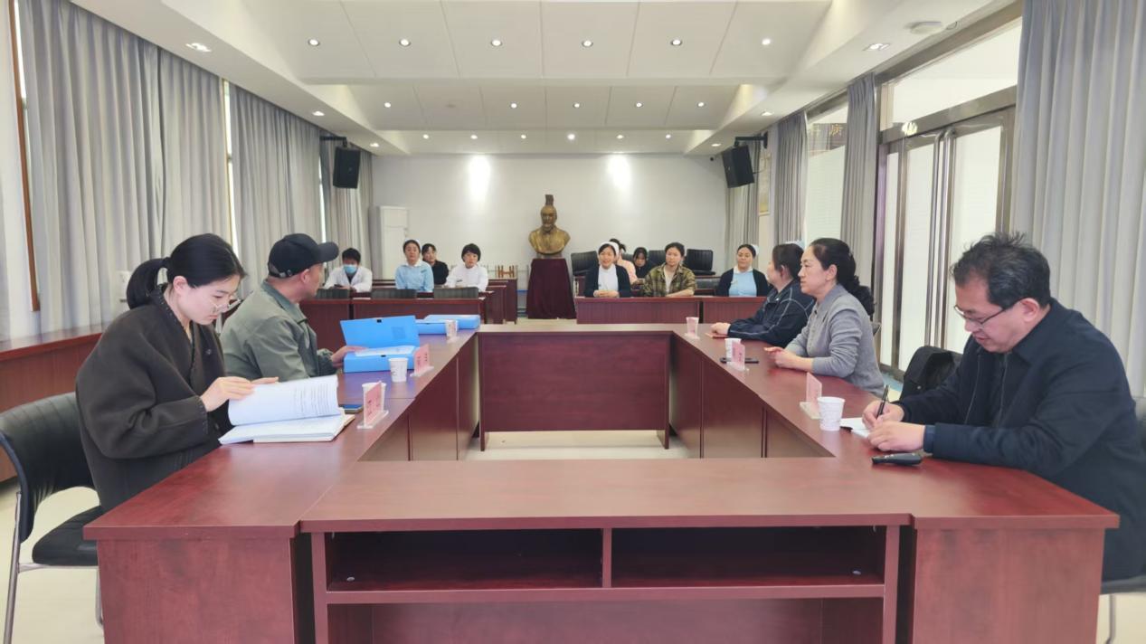 科技蓝加党建红 政医联动促发展  南阳市卧龙区科技局赴市中医院开展调研及“诚信万里行”宣讲活动