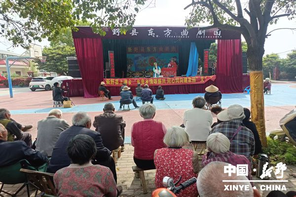 上港乡“点线面”托起乡村文明新风尚