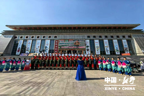 县老干部大学歌咏活动唱响“五一”节