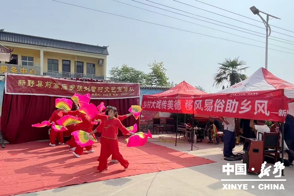 传承非遗倡新风——张刘营村文化展演点亮乡村振兴路 传承非遗倡新风——张刘营村文化展演点亮乡村振兴路