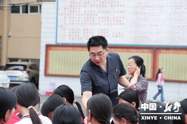 县人民法院守护少年的你 民法典同行