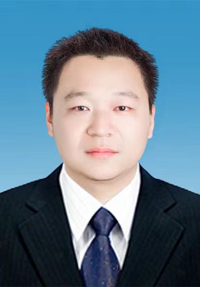 刘坤城.jpg