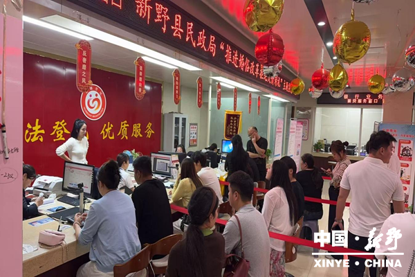 “520”甜蜜爆棚,县民政局为爱暖心护航 “520”甜蜜爆棚,县民政局为爱暖心护航