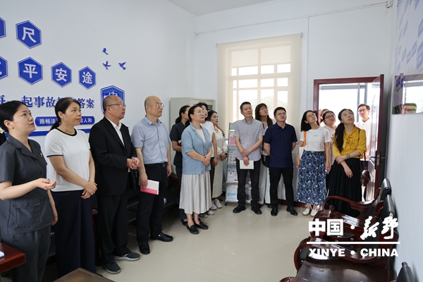 县人民法院：实地调研“解锁”专业化法庭建设新密码