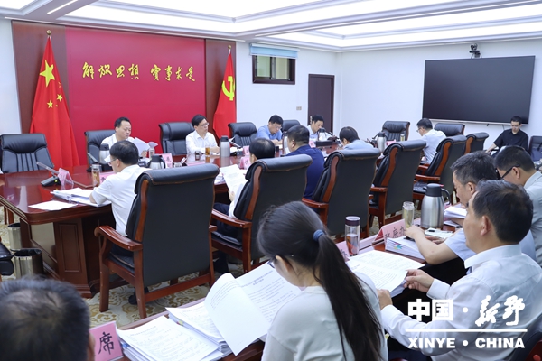 新野县委常委会会议学习习近平总书记关于做强做优做大实体经济的重要讲话精神 新野县委常委会会议学习习近平总书记关于做强做优做大实体经济的重要讲话精神
