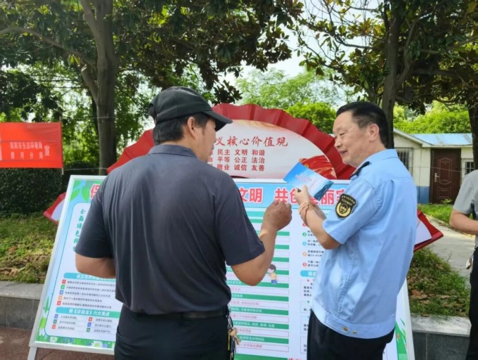 六五环境日丨检环携手普法宣传 共建绿色美丽唐河——唐河分局开展六五环境日宣传活动 六五环境日丨检环携手普法宣传 共建绿色美丽唐河——唐河分局开展六五环境日宣传活动