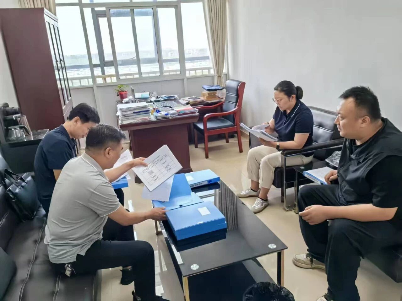 镇平县开展涉企“两违四乱”行政执法监督检查