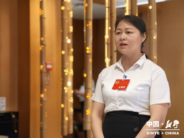 【聚焦两会】肩负使命赴盛会 凝心聚力谱新篇<br>——出席政协第十一届新野县委员会第五次会议的委员今日报到 【聚焦两会】肩负使命赴盛会 凝心聚力谱新篇<br>——出席政协第十一届新野县委员会第五次会议的委员今日报到