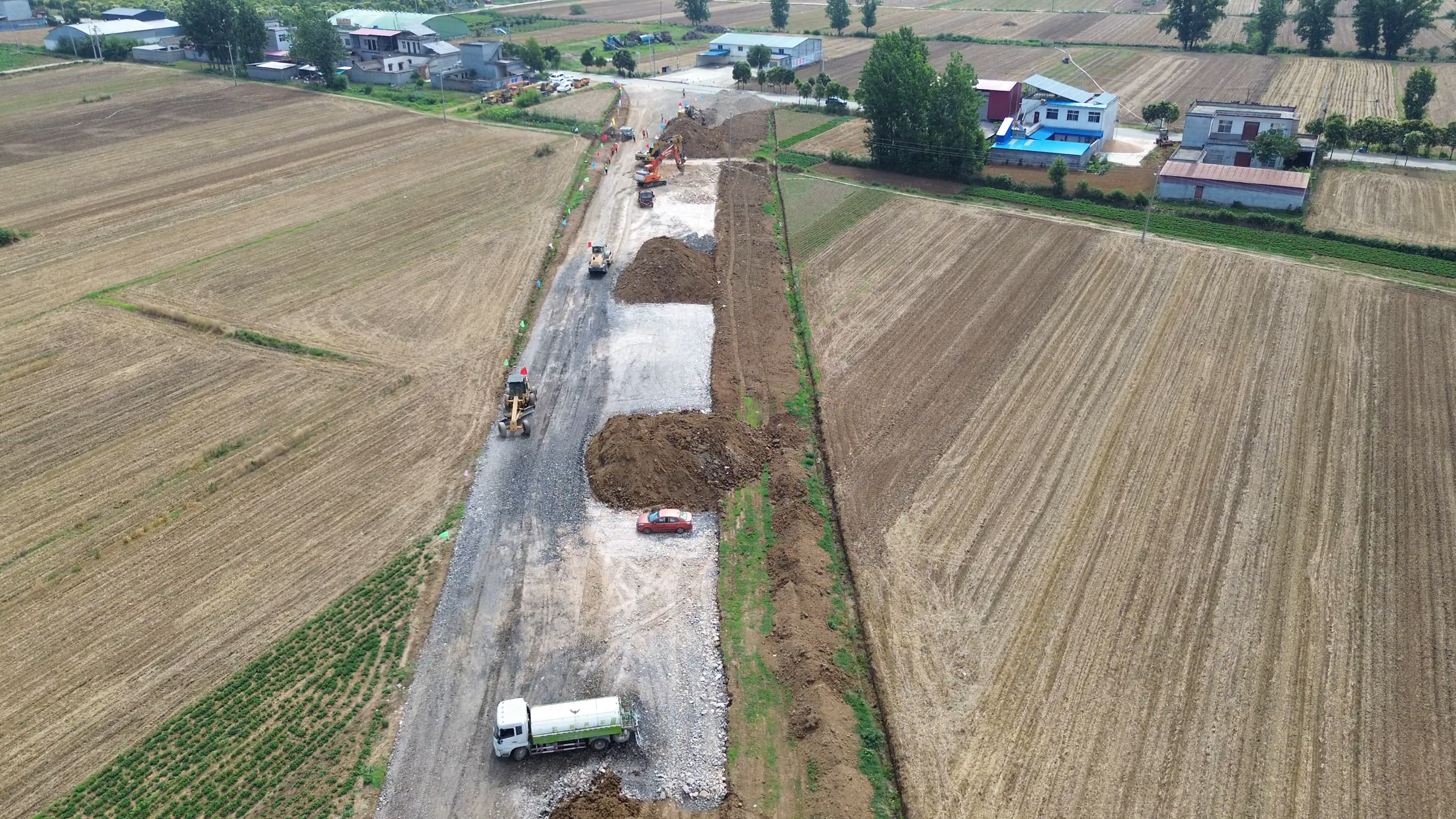社旗：战高温 抢进度 改建工程全速推进
